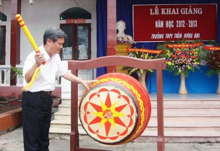Hưng Yên Rộn rã ngày khai trường